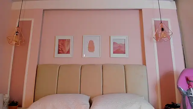 Sarah Reidd online show from 10.29.25