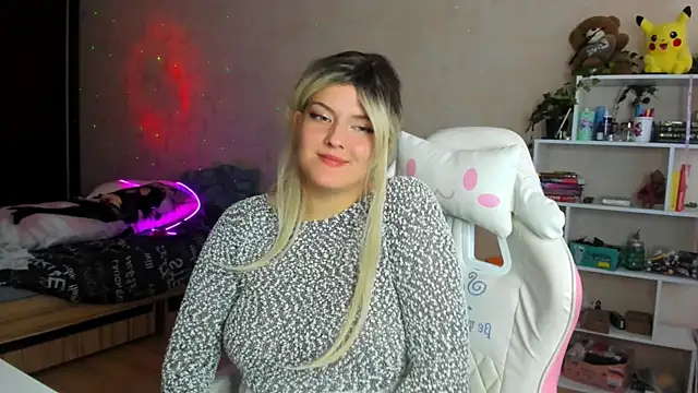 Snapshot of Alice_Casey_new chatting on 10.07.25 Alice Casey new online show from 10.07.25