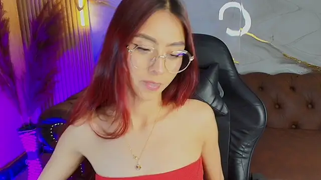 mia tf online show from 11.11.25