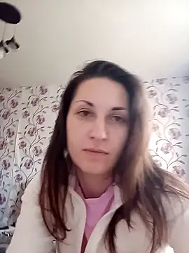 Snapshot of RitaLovvee chatting on 10.26.25 RitaLovvee online show from 10.26.25