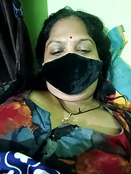 Mona darling21 online show from 10.30.25