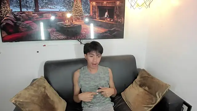 Snapshot of jayxxxlovescock chatting on 10.26.25 jayxxxlovescock online show from 10.26.25