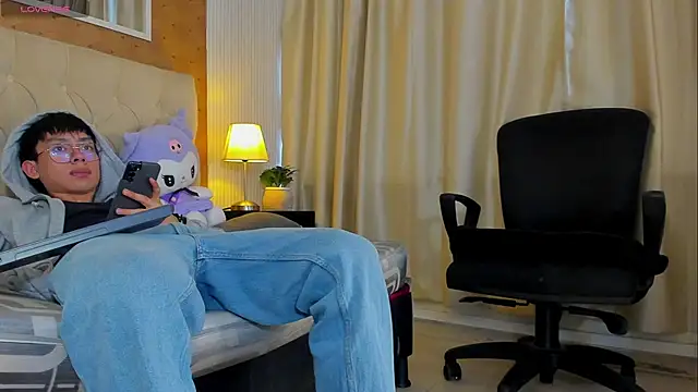 liam twiink online show from 11.27.25