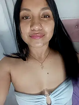 EllaCute Young online show from 11.20.25