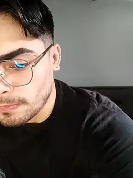 Mason grey online show from 10.28.25