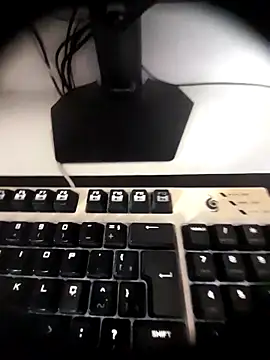 riquelh5 online show from 09.27.25