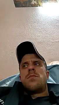 Adidas7217 online show from 09.30.25