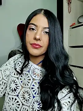 ValeNiitaLuv online show from 03.30.26