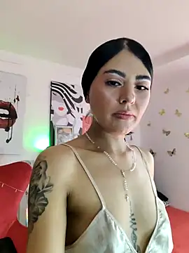 ValeNiitaLuv online show from 04.19.26