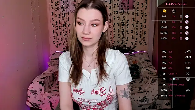 LinaBlossom  online show from 12.22.25