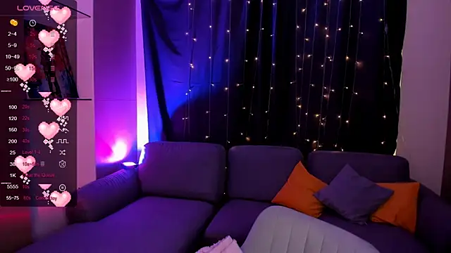 LinaBlossom  online show from 07.12.26