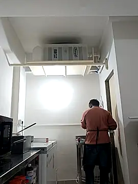 Snapshot of Shergillvicky69 chatting on 10.18.25 Shergillvicky69 online show from 10.18.25