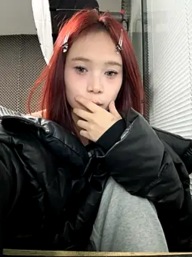 YY-27 online show from 11.18.25