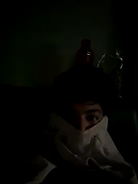 Snapshot of hiii_hottea chatting on 09.28.25 hiii hottea online show from 09.28.25