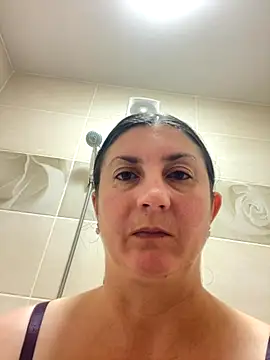 Snapshot of oksana1990 chatting on 10.16.25 oksana1990 online show from 10.16.25