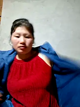 Snapshot of diamond-- chatting on 10.20.25 diamond-- online show from 10.20.25