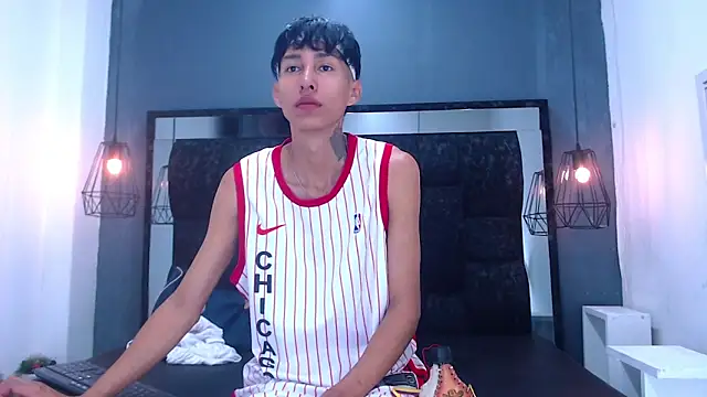 Daniel delux  online show from 09.25.25