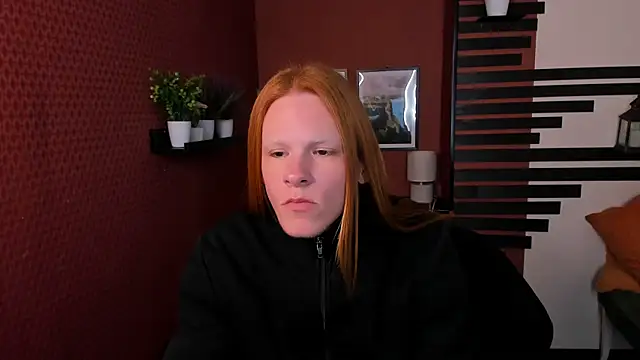 ChloeValentinee online show from 10.20.25