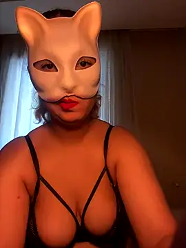 Snapshot of aliandmelisa chatting on 09.29.25 aliandmelisa online show from 09.29.25