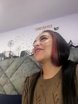 Alisson Stonee online show from 04.16.26