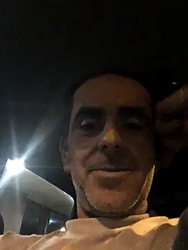 Snapshot of tiago1981pt chatting on 11.04.25 tiago1981pt online show from 11.04.25