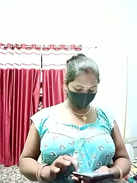 School medam online show from 10.26.25