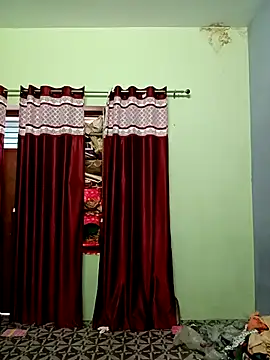 School medam online show from 10.28.25