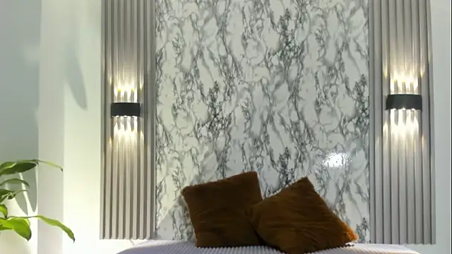 Snapshot of Dulcinea_2 chatting on 10.18.25 Dulcinea 2 online show from 10.18.25