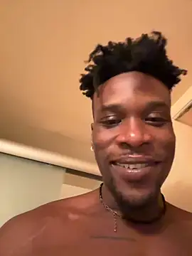 Snapshot of MrDaddyBlackNi9e chatting on 09.22.25 MrDaddyBlackNi9e online show from 09.22.25
