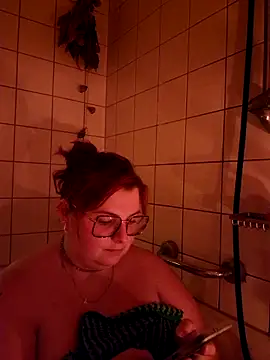 Chrissiosaurus online show from 10.23.25