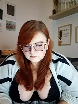 Chrissiosaurus online show from 11.12.25