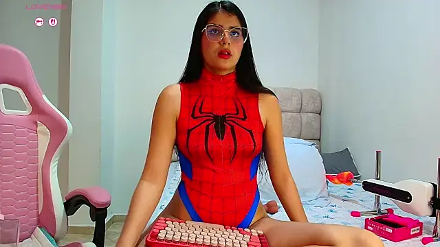 Snapshot of Julieta_Rose19 chatting on 02.06.26 Julieta Rose19 online show from 02.06.26