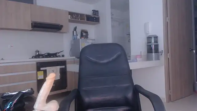 LovePaula online show from 02.09.26