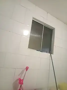 Snapshot of PrettahSantos chatting on 02.19.26 PrettahSantos online show from 02.19.26