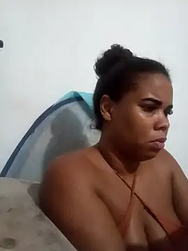 Snapshot of PrettahSantos chatting on 05.15.26 PrettahSantos online show from 05.15.26