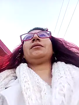 VictoriaSpenser online show from 11.21.25