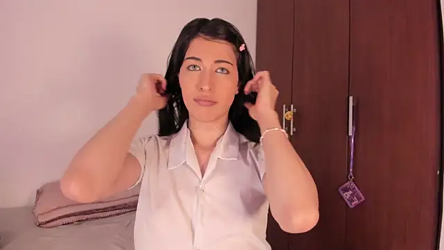 ScarlettRosetti online show from 10.29.25