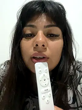 Snapshot of Bulma04 chatting on 11.20.25 Bulma04 online show from 11.20.25