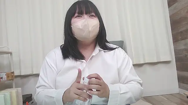 Snapshot of YUA_Fcup_18_ chatting on 09.22.25 YUA Fcup 18 online show from 09.22.25
