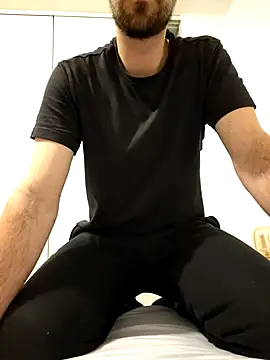 AD Vu online show from 10.18.25