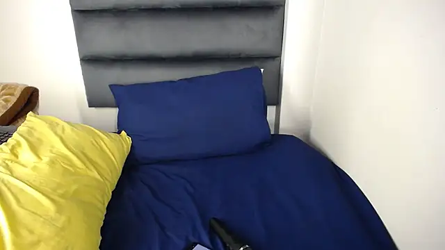 Juiceybileh online show from 11.29.25