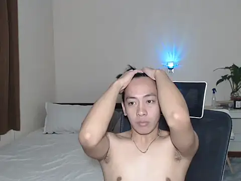 Snapshot of niel_cumshow chatting on 10.26.25 niel cumshow online show from 10.26.25