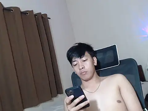 Snapshot of niel_cumshow chatting on 10.30.25 niel cumshow online show from 10.30.25