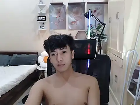 Snapshot of niel_cumshow chatting on 11.24.25 niel cumshow online show from 11.24.25