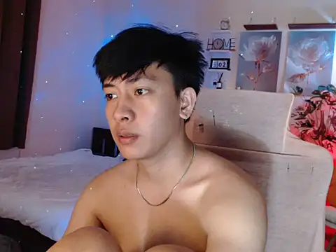 Snapshot of niel_cumshow chatting on 12.15.25 niel cumshow online show from 12.15.25