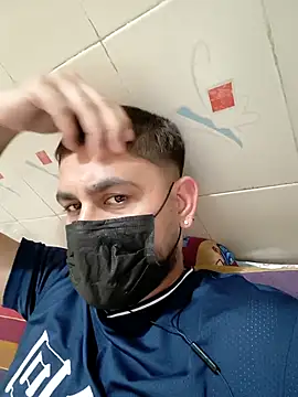 Snapshot of Punjabi27 chatting on 11.25.25 Punjabi27 online show from 11.25.25