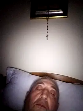 Snapshot of ficosi chatting on 11.01.25 ficosi online show from 11.01.25