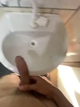 ooMiguel17CM online show from 02.26.26