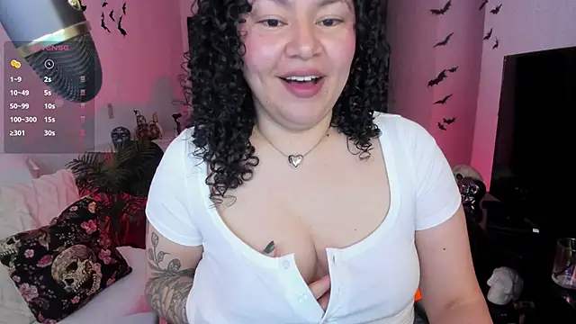 Snapshot of Chubby_Licius chatting on 11.08.25 Chubby Licius online show from 11.08.25