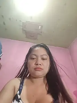 Snapshot of radiantbloom chatting on 01.09.26 radiantbloom online show from 01.09.26